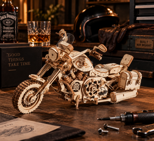 Maquette en bois 3D Moto DIY